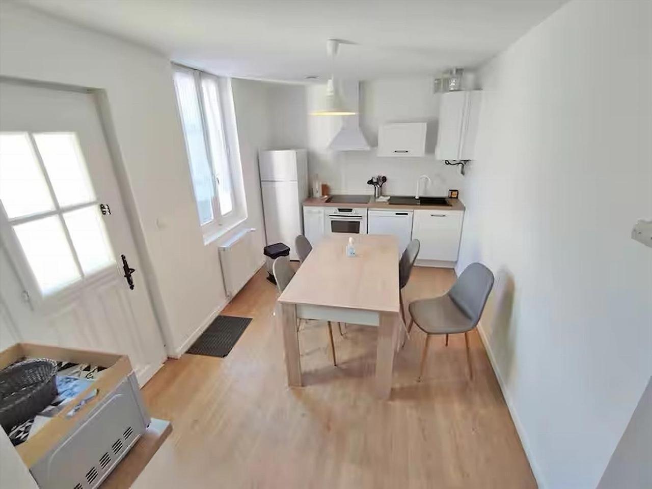 דירות Bagnères-de-Luchon L'Alexiane, Centre Luchon, Parking Gratuit, Wifi מראה חיצוני תמונה